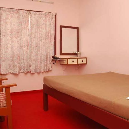 Gps Hotell Kodaikanal Rum bild